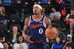 明天上午快船客战勇士：比尔因下背部酸痛连续第二场缺阵