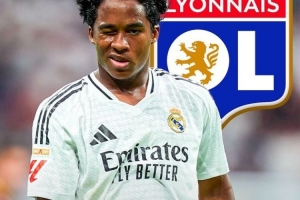 租借费半年约450万欧！记者：里昂领跑恩德里克争夺战