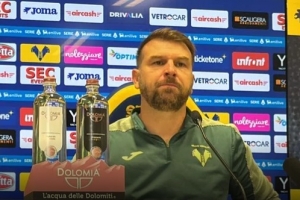 维罗纳主帅：我感到自己像巨人一样强大，也为球队的表现感到骄傲