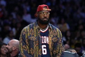 韧性十足！记者总结湖人本赛季7胜：詹姆斯东契奇里夫斯轮番缺阵