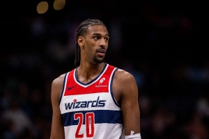 名嘴：萨尔是有潜力的空间型5号位 他像是特纳和伊巴卡的宝宝