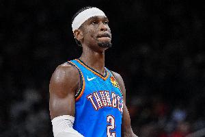 亚历山大本月126分钟得125分 赛季9次30+领跑联盟