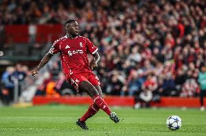 点名批评！卡拉格：完全看不懂科纳特在干什么，丢球都和他有关