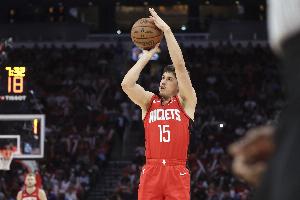 美记：谢泼德虽不到1米9但跳投高度惊人 KD申京身边空位3分机会多