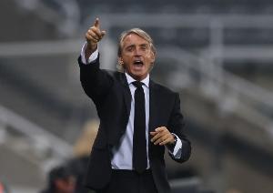 罗马诺：出任新帅，曼奇尼周三将飞往卡塔尔和萨德签约