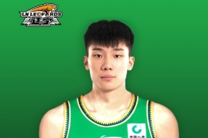 真挚的祝福！祝辽宁男篮球员孙福恒19岁生日快乐！