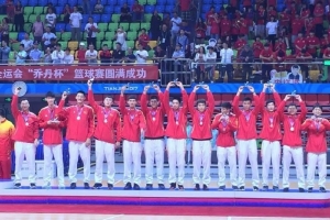 朱俊龙：三届全运会1银2铜 代表浙江是我的荣幸 希望这只是个起点