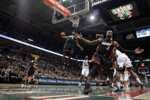 韦德：我知道如何与詹姆斯合作达到共赢 也清楚正确激励他的方式