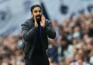 ESPN：曼联计划在明夏重组中场，并长期投资培养有价值的年轻球员