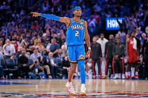 势大力沉！亚历山大突破吸引防守 助攻切特起飞滑翔双手暴扣