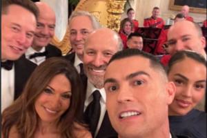 C罗在白宫自拍：图中还包括乔治娜、马斯克、因凡蒂诺等人